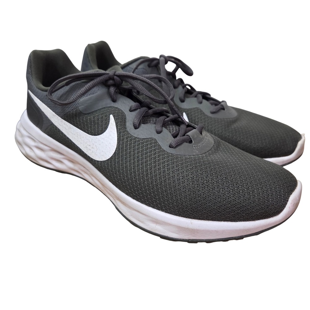 Nike Revolution gray running‎ shoes trainers Mens size 12.5